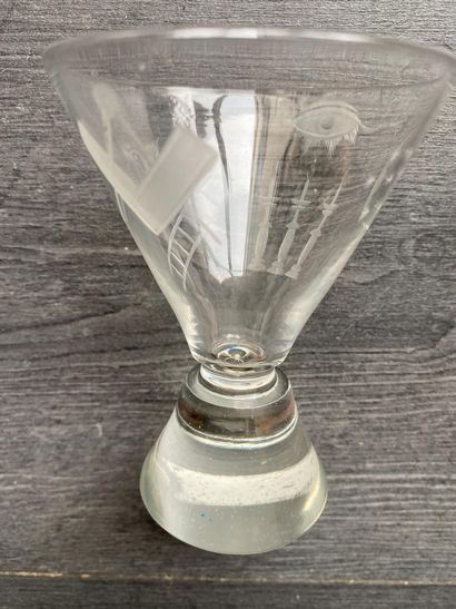 Small flared glass 