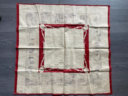 Un lot de trois foulards en soie (un foulard...