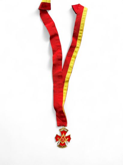 Small Occitanie GLNF medal representing a...