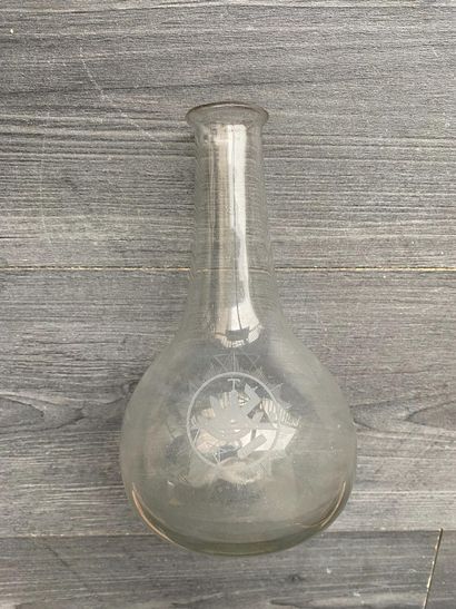 Glass caraffe with engraved Masonic symbols...