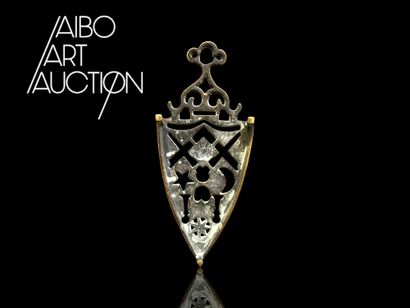 Brass iron warmer with Freemason symbols:...