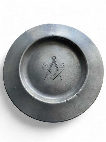Companion or Masonic pewter plate with the...