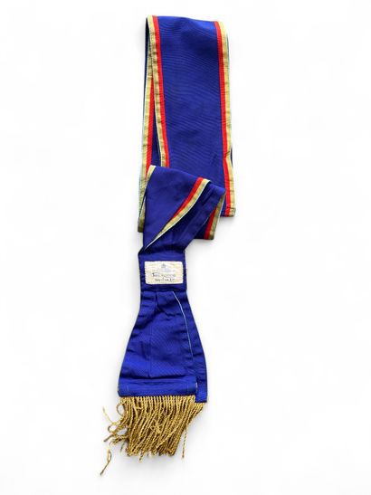 A GLNF (Province d'ocitanie) shoulder harness...