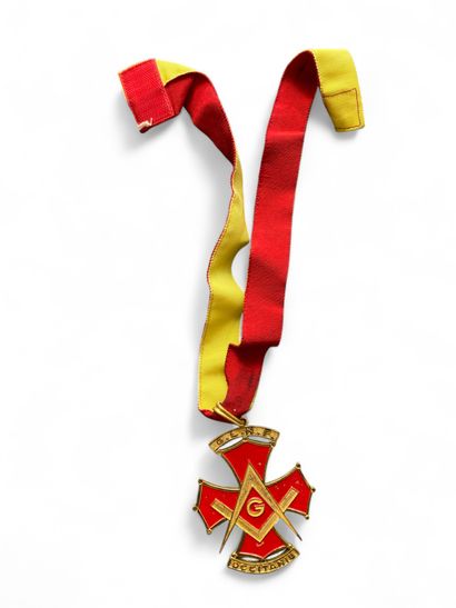 Large gilt metal Occitanie GLNF medal featuring...