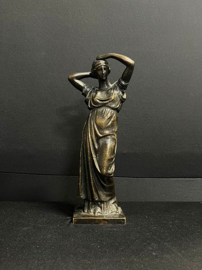 Dans le goût de l'antique
Femme drapée les...