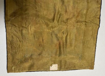 LOT de quatre soieries asiatiques.
64,5 x...