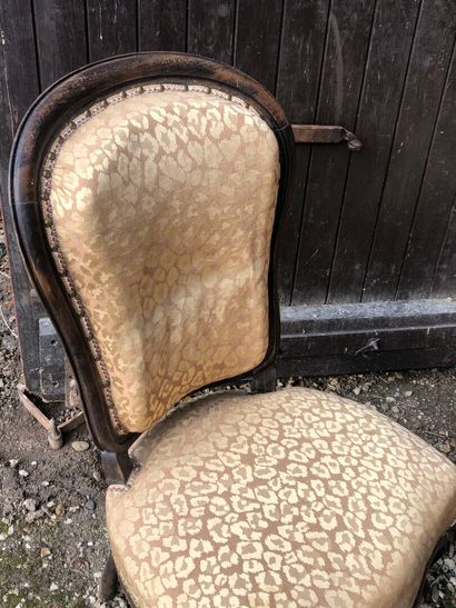 PAIRE de CHAISES de style Louis-Philippe...