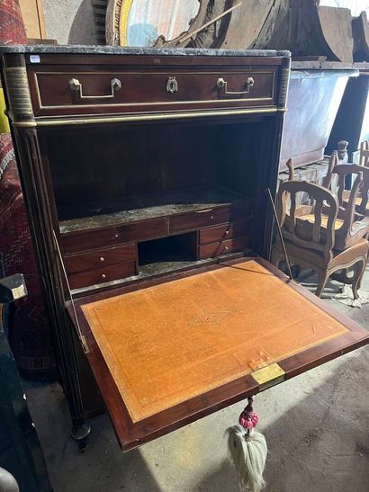 SECRETAIRE en acajou et placage d'acajou,...