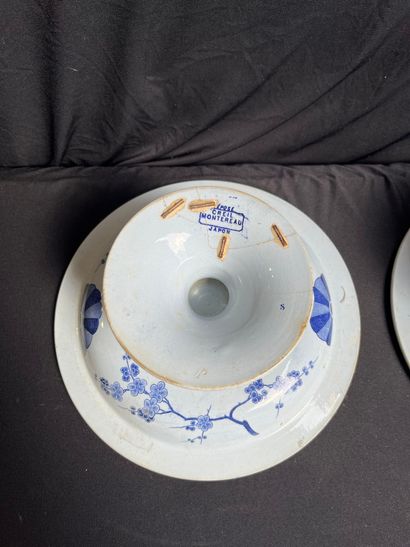 CREIL & MONTEREAU, modèle JAPON
Paire d'assiettes...
