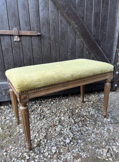 BANQUETTE rectangulaire en bois naturel mouluré...