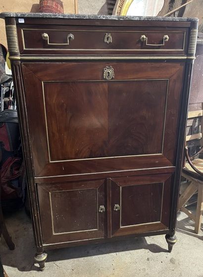 SECRETAIRE en acajou et placage d'acajou,...