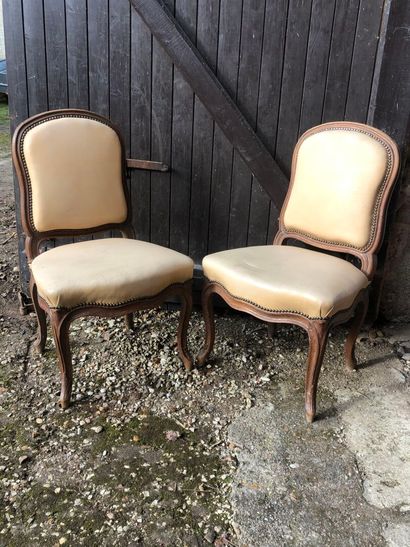 LOT de mobilier de style Louis XV comprenant...