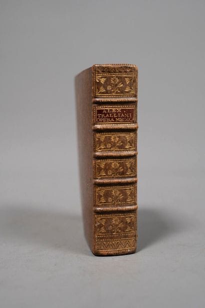[Sixteenth century book]. [Medicine]. ALEXANDRE...