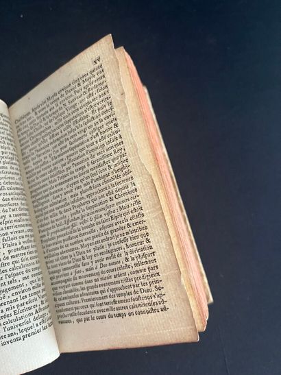 [Occultism]. NOSTRADAMUS. Les vrayes centuries...