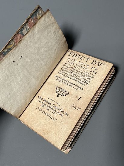 [Sixteenth-century book]. Collection of 5...
