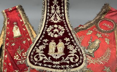 [Pièce textile liturgique]. TROIS ÉTOLES....