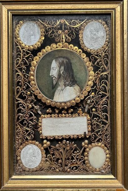 [Paperolle]. 18th century. Profile of Christ...