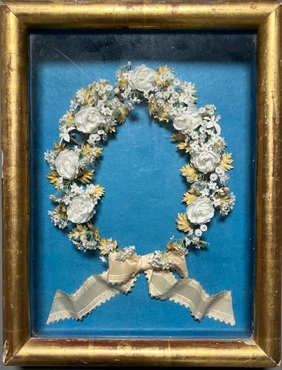 BRIDAL CROWN. 19th c. Composed of small satin...