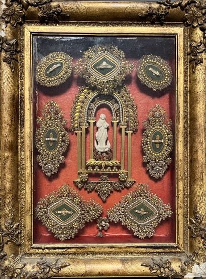 [Paperolle-reliquary]. ASSUMPTION. Late 18th...