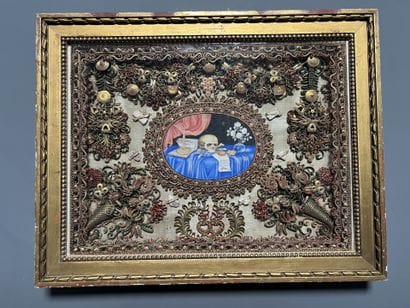 [Paperolle-reliquaire]. Large paperolle from...