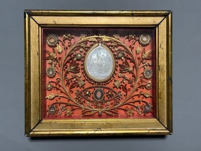 [Paperolle-reliquaire]. Eighteenth-century...
