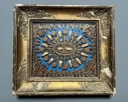 [Paperolle-reliquaire]. 19th century. 12...