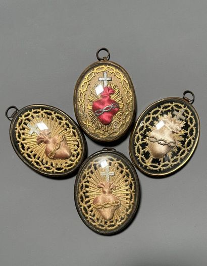 SACRED HEART. Set of 4 sacred hearts of Jesus...