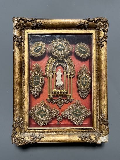 [Paperolle-reliquary]. ASSUMPTION. Late 18th...