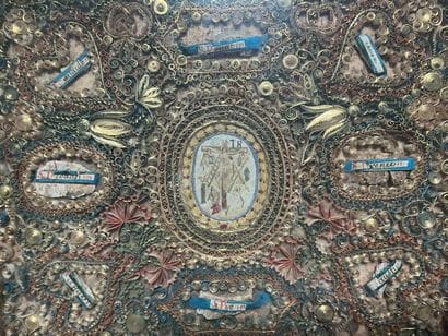 [Paperolle-reliquaire]. CHRIST ON THE CROSS....