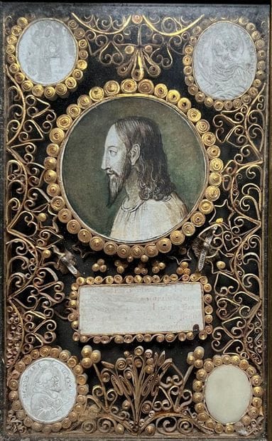 [Paperolle]. 18th century. Profile of Christ...