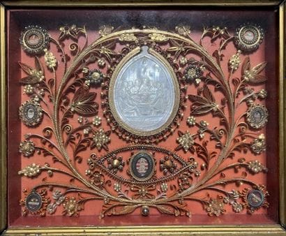 [Paperolle-reliquaire]. Eighteenth-century...
