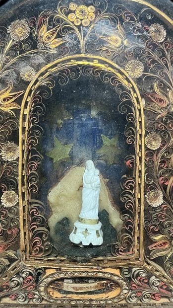 [Paperolle]. VIRGIN WITH CHILD in starry...