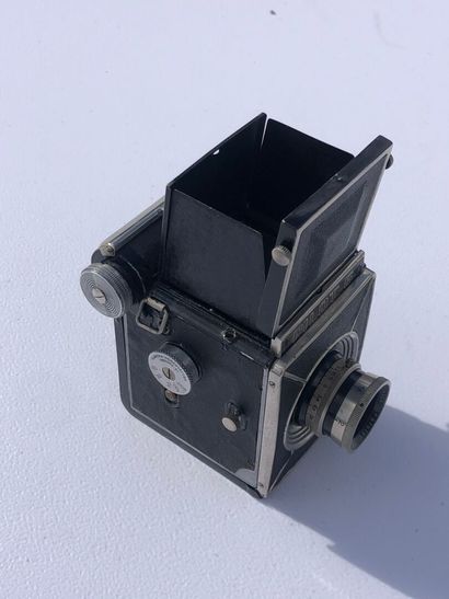 KW, model Pilot 6, lens LAACK Pololyt 1:3.5...
