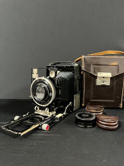 VOIGTLANDER Bergheil, Heliar lens 3.5/10.5cm....