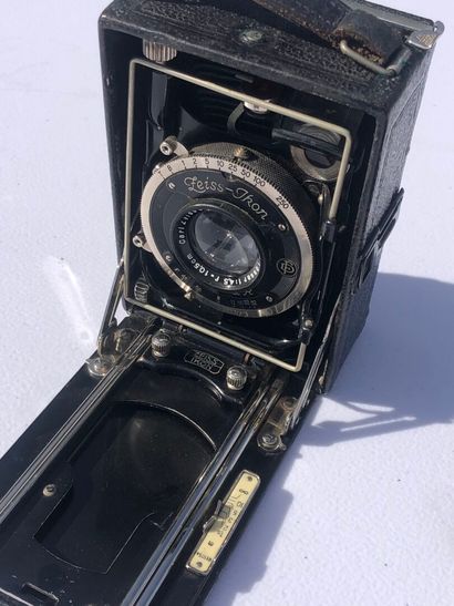 ZEISS IKON, model Donata 227/7, CARL ZEISS...