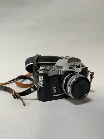 ZEISS IKON, model Icarex 35 CS, lens CARL...