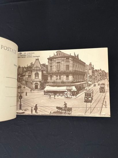[Châteaux]. LOT de cartes postales en carnet...