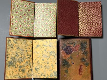 [Album amicorum]. [Reliure cuir repoussé]....