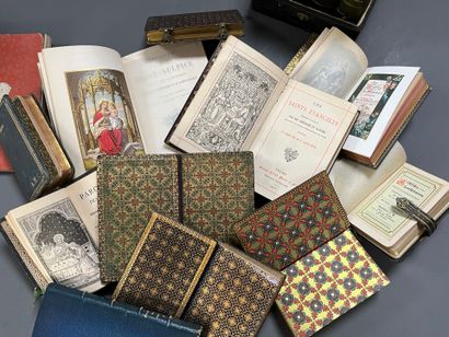 [Religion]. LOT de coffrets, livres et cahier...
