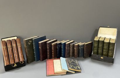 [Religion]. LOT de coffrets, livres et cahier...