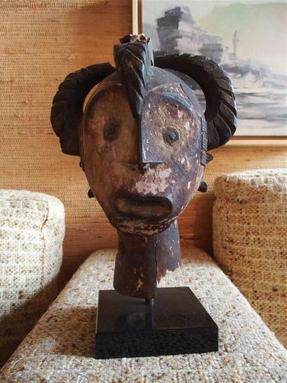 Cimier Idoma
Nigeria
H. 26 cm AES Cimier...