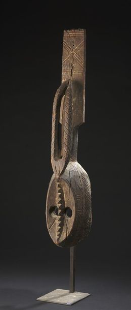 Masque Mossi
Burkina Faso
H. 83 cm AES Bois
Masque...