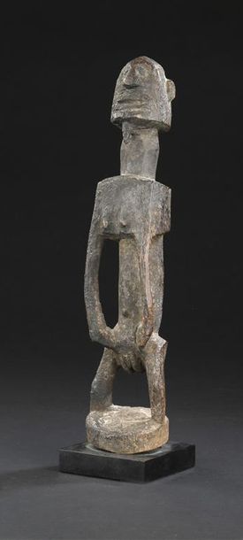 Statuette Dogon
Mali
H. 35 cm AES Statuette...