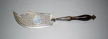 Silver fish shovel with openwork of lattices....