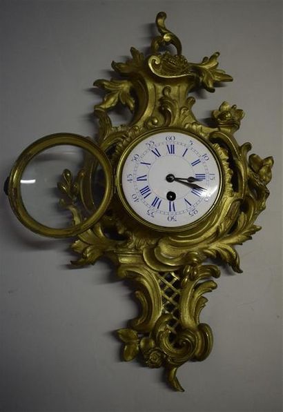 Gilt bronze sconce cartel Louis XV style...