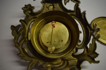 Gilt bronze sconce cartel Louis XV style...