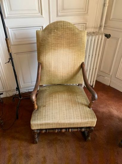 Four high-backed armchairs in turned wood,...