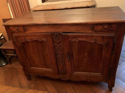 Sideboard with support height in fruit wood....