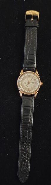 MOVADO

Montre bracelet en or 750 millièmes...