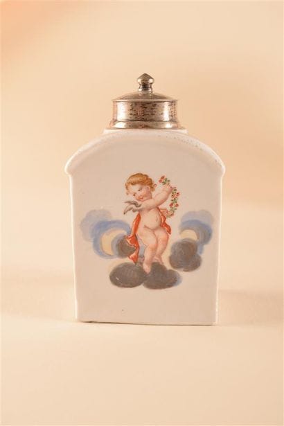 MEISSEN

Boite à thé rectanglaire en porcelaine...
